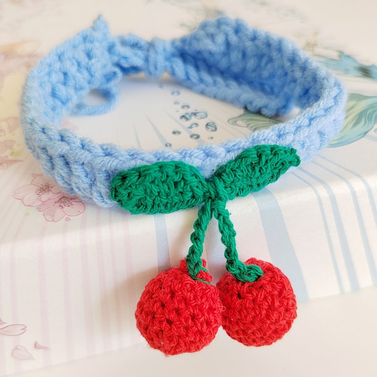 Handmade Knitted Cat Collar – Soft Wool Silent Pet Collar with Cozy Design